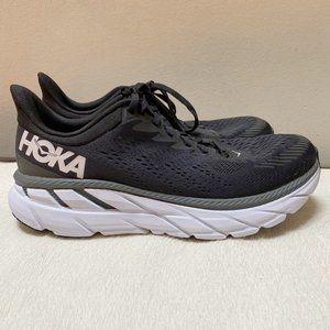 HOKA ONE CLIFTON 7 BLACK-  women's size 8.5 W